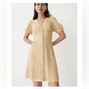 & Other Stories Floral Buttoned Mini Dress (size 4)